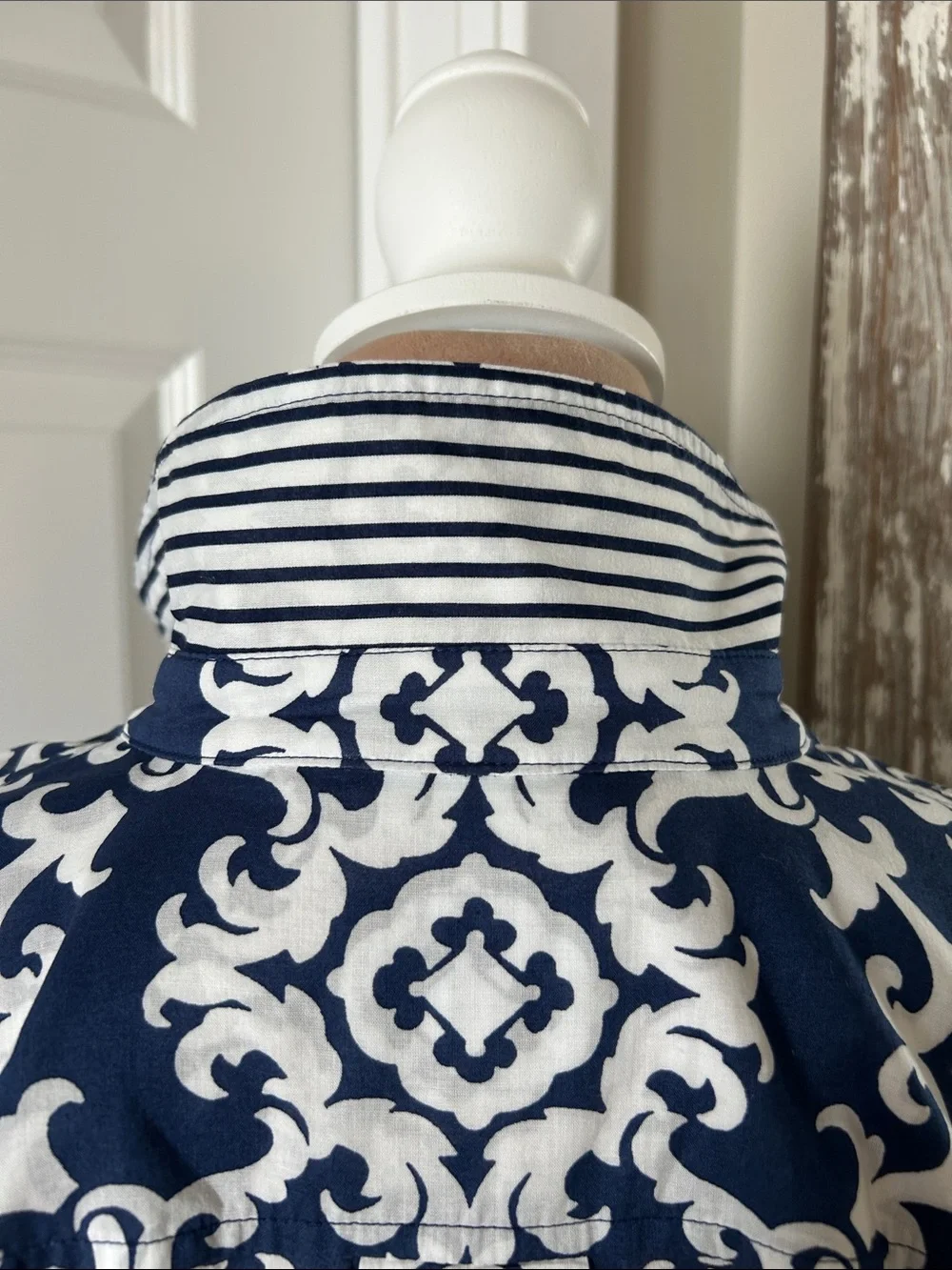 Talbots Blouse - Picture 6 of 11